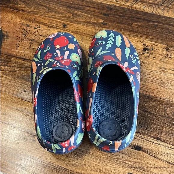 Tote’s Women 8 Ultra Tough Super Comfy Lightweight Durable Gardening Clog Veggie - Picture 2 of 11